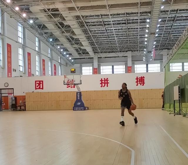 制定篮球交流计划以促进个人技能发展的方法_2